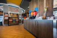 Tru by Hilton Yarmouth - breakfast