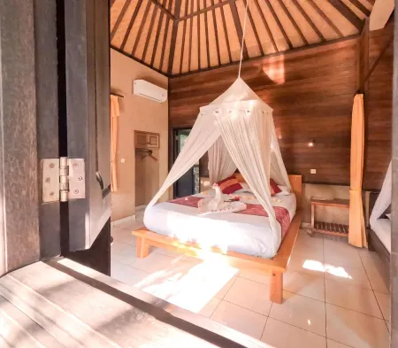 Suka Sari Cottages Отели рядом с достопримечательностью «Biorock Pemuteran bali»