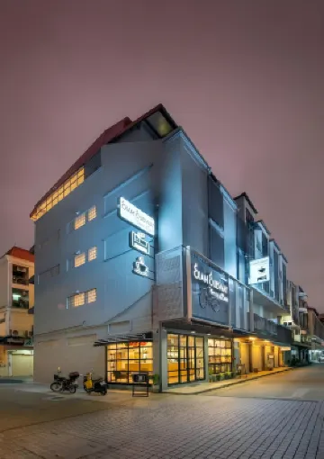 暹羅地鐵青年旅館及咖啡館