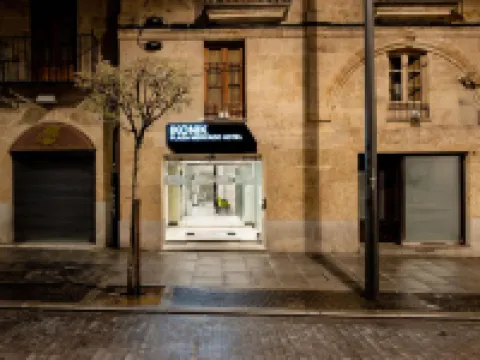 アイコニック プラザ メルカド サラマンカのホテル