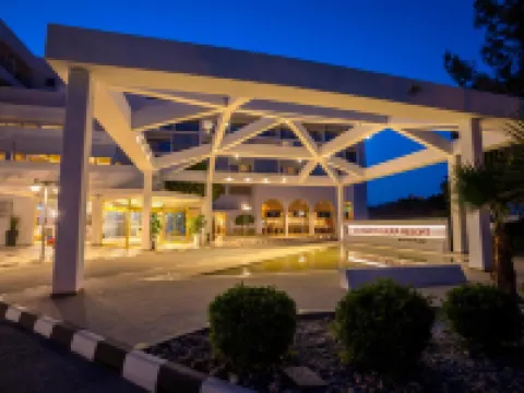 Leonardo Laura Beach & Splash Resort Hotels in Chloraka