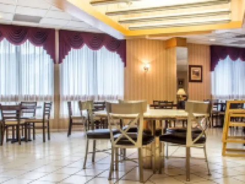 Comfort Inn Binghamton I-81 Hotels in Chenango