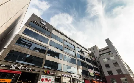 Yangju Hotel Black Отели в г. Янджу