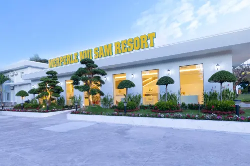 MERPERLE NUI SAM RESORT Hotels in Chau Doc