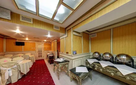 Дельфин (Дельфинарий Морская Звезда)