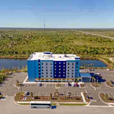 Comfort Suites Titusville Near Kennedy Space Center Hotel Exterior