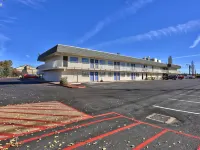 Motel 6 Flagstaff, AZ - Butler Hotels in Flagstaff