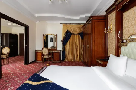 莫斯科假日飯店