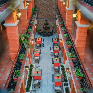 Hotel del Carmen, en El Centro- Desayuno Incluido !