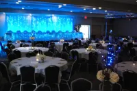 AmericInn by Wyndham Aberdeen Event Center - breakfast