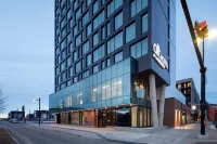 Alt Hotel Calgary University District - Mountain view