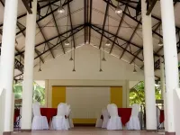 Dolores Tropicana Resort