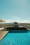 Pulang ke Uttara - Pool