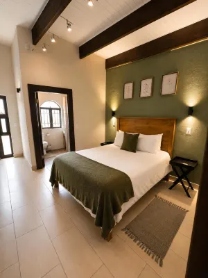 Desert Dreams Bed and Breakfast CC - Homestays