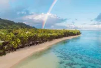 Motu Beachfront Art Villas - Beach