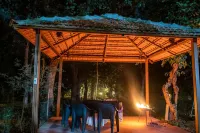 Jharna Resort-Navegaon Gate - spa