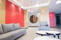 Tiba at Jatinangor Hotel - Gym