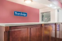 Travelodge by Wyndham Terre Haute Hotels in Terre Haute