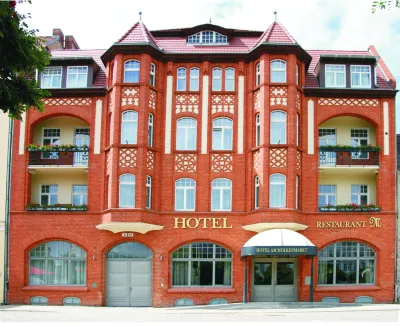 Hotel am Molkenmarkt Hotels in der Nähe von Sankt-Annen-Galerie