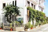 Asprolithos Studios Hotel a Skiathos