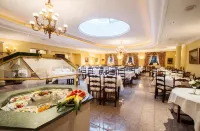 International au Lac Historic Lakeside Hotel - Aamiainen