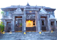 Candhari Heaven Suite Villa Hotels in Prambanan