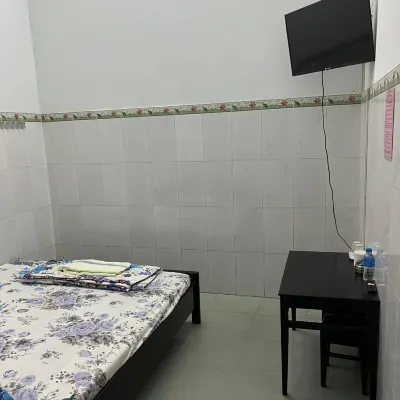 Cat Phuong Motel โรงแรมใกล้ปราสาทโพชานู