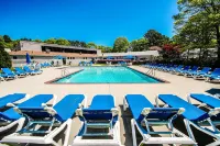 Sea Mist Resort Hotels in Mashpee