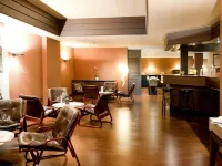 New Hotel Charlemagne Các khách sạn gần Công viên Cinquantenaire