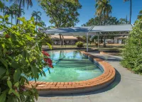 Contour Hotel - Swimmingpools
