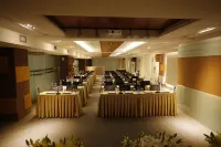 The Corporate Hotel Các khách sạn ở Ulaanbaatar