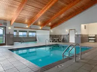 Super 8 by Wyndham St. James Hotels in Saint James