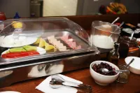 アポロン フィロクセニア - 朝食