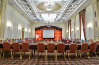 City Hotel Bishkek Các khách sạn ở Bishkek