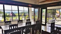 Veranda Hotel - Breakfast