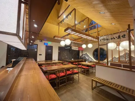 Diwata Nature Resort Отели рядом с достопримечательностью «Bato Springs»