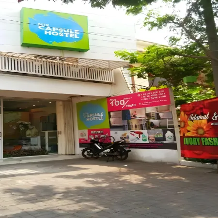Butik Capsule Hostel
