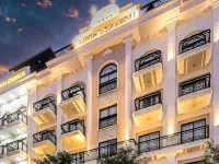 Florence Hotel Hotels near Sun Wheel