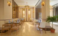 Cloud City Hotel - breakfast