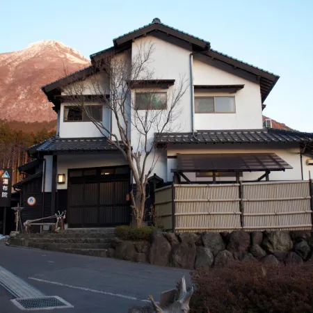 Yufuin Country Road Youth Hostel