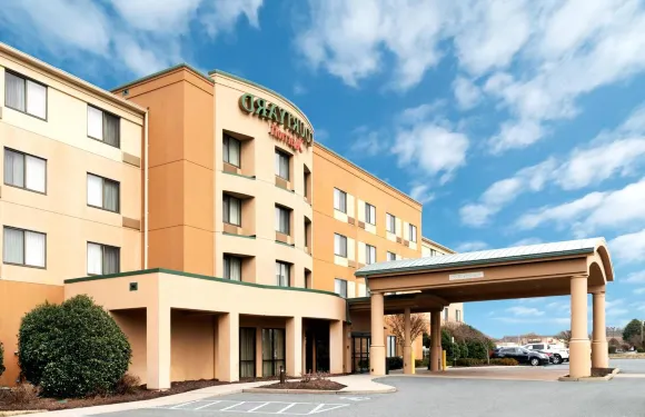 索爾茲伯裏萬怡酒店