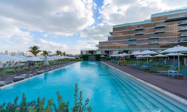 Vignette Collection TH8 Palm Dubai Beach Resort by IHG