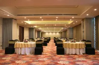 Gift City Club – A Member of Radisson Individuals - breakfast