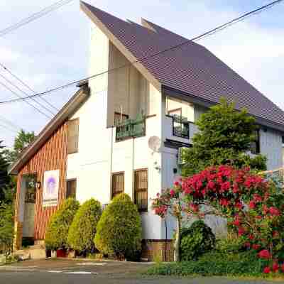 Donguri House Hotel Exterior