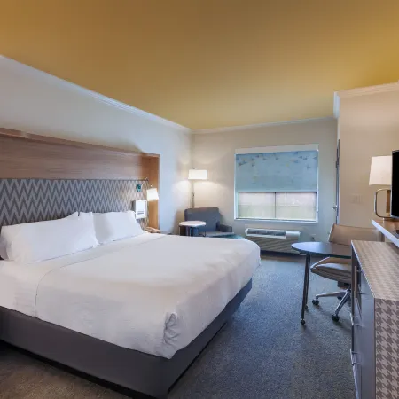 Holiday Inn & Suites MCKINNEY - N ALLEN by IHG