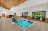 Holiday Inn Express & Suites Hayward