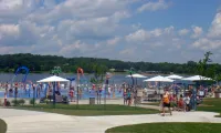 Holiday Inn Express & Suites Brighton Hotel a Genoa Township
