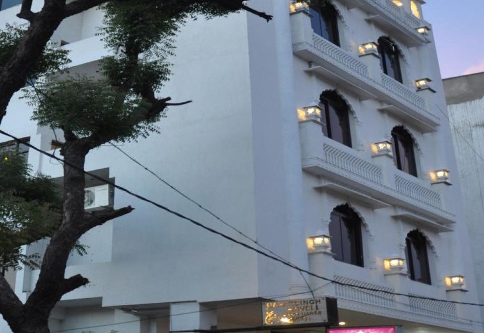 hotel overview picture