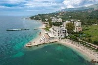 Grand Hotel Aita Hotels near Dafina Cave