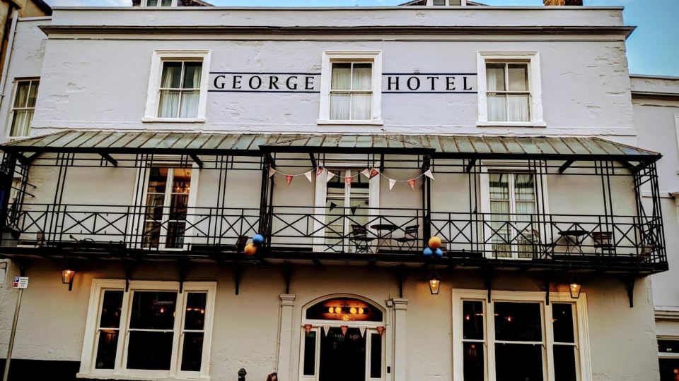 George Hotel & Granary